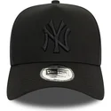new-york-yankees-mlb-9forty-e-frame-monochrome-svart-snapback-keps-med-bojd-skarm-och-svart-logotyp-fran-new-era