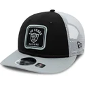 las-vegas-raiders-nfl-9fifty-low-profile-patch-svart-och-gra-truckerkeps-fran-new-era