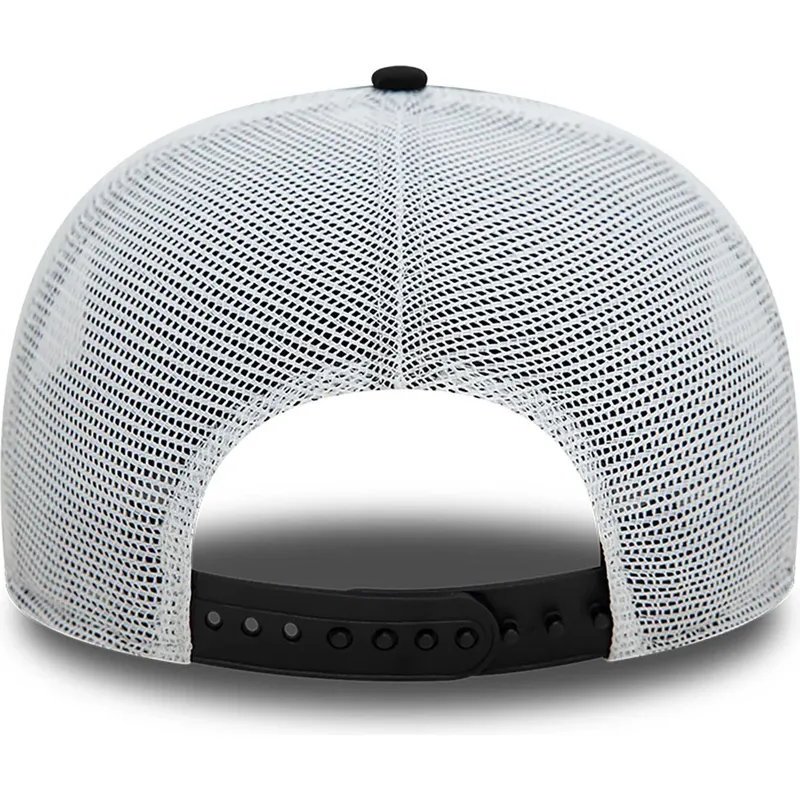 las-vegas-raiders-nfl-9fifty-low-profile-patch-svart-och-gra-truckerkeps-fran-new-era