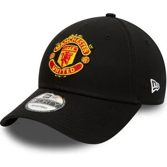 Svart justerbar 9FORTY Essential keps med böjd skärm från Manchester United Football Club av New Era