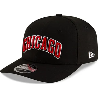 Svart böjd snapback 9SEVENTY Statement Stretch Snap från Chicago Bulls NBA av New Era