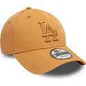 gorra-curva-marron-claro-ajustable-con-logo-marron-9forty-league-essential-de-los-angeles-dodgers-mlb-de-new-era