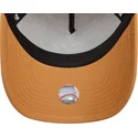 ljusbrun-truckerkeps-9forty-a-frame-league-essential-new-york-yankees-mlb-fran-new-era