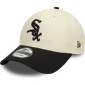 bojd-beige-och-svart-justerbar-keps-9forty-colour-block-fran-chicago-white-sox-mlb-av-new-era