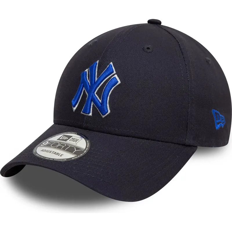 marinbla-bojd-justerbar-keps-med-bla-logotyp-9forty-side-patch-fran-new-york-yankees-mlb-av-new-era