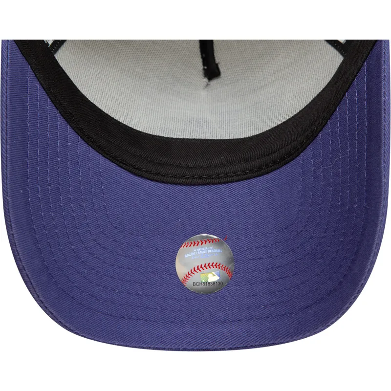bojd-keps-beige-och-violett-snapback-med-violett-logotyp-9forty-a-frame-world-series-patch-fran-los-angeles-dodgers-mlb-av-new-e