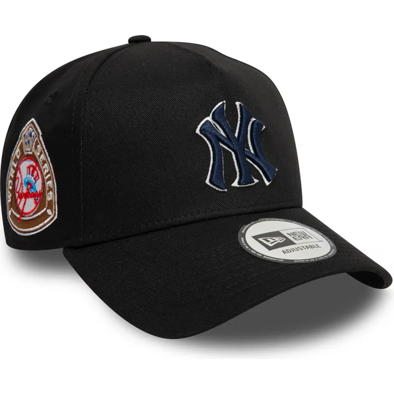 svart-kurvad-snapback-keps-med-marinbla-logotyp-9forty-a-frame-world-series-patch-fran-new-york-yankees-mlb-av-new-era
