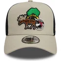 beige-och-svart-truckerkeps-9forty-a-frame-outdoor-patch-fran-new-era
