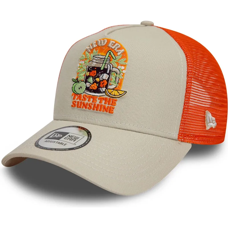 beige-och-orange-truckerkeps-9forty-a-frame-summer-patch-fran-taste-the-sunshine-av-new-era