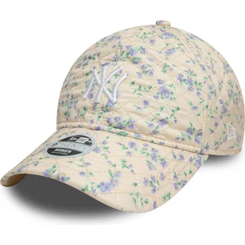 Justerbar beige kurvig keps för kvinnor 9TWENTY Floral Quilt från New York Yankees MLB av New Era