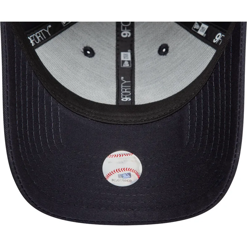 marinbla-kurvad-keps-9forty-fruit-icon-fran-new-york-yankees-mlb-av-new-era