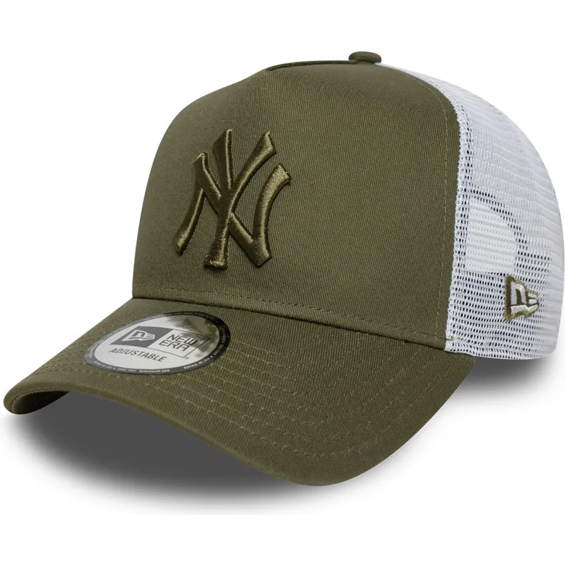 gron-och-vit-trucker-keps-med-gront-logo-a-frame-league-essential-fran-new-york-yankees-mlb-av-new-era