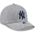 gra-bojd-snapback-keps-med-marinbla-logotyp-9forty-m-crown-a-frame-cotton-weave-av-new-york-yankees-mlb-fran-new-era