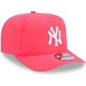 gorra-curva-rosa-ajustable-golfer-everyday-nylon-de-new-york-yankees-mlb-de-new-era