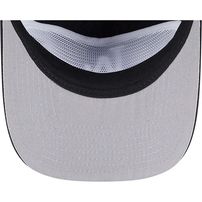 svart-bojd-justerbar-keps-golfer-everyday-nylon-fran-los-angeles-dodgers-mlb-av-new-era