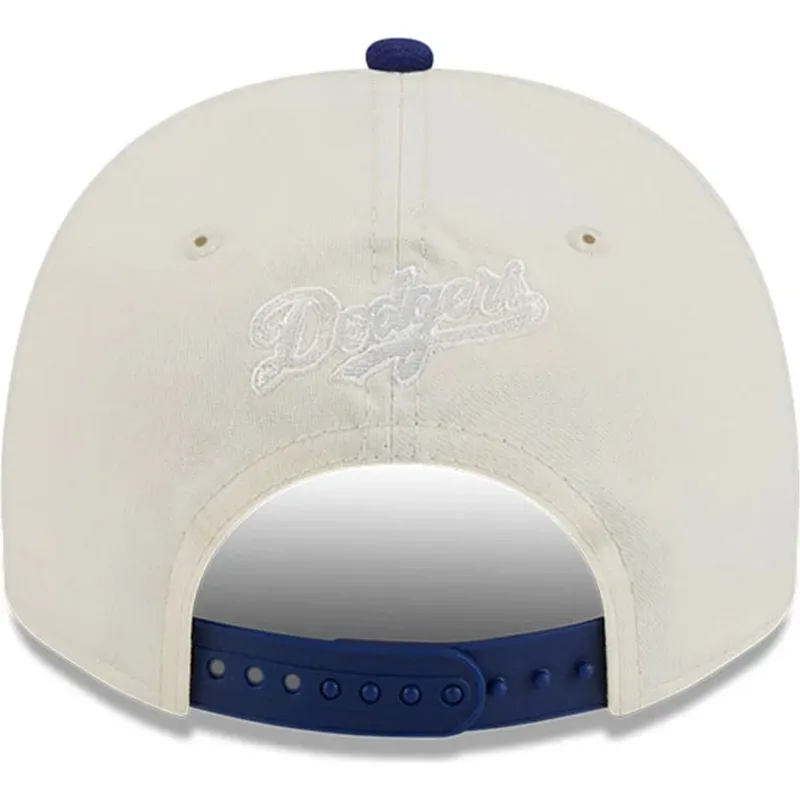 vit-och-bla-kurvad-keps-snapback-golfer-team-scribble-fran-los-angeles-dodgers-mlb-av-new-era