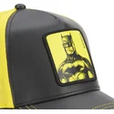svart-och-gul-trucker-keps-batman-dc8-bat-dc-comics-fran-capslab