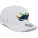 gorra-trucker-blanca-9seventy-perf-spring-training-fan-pack-2025-de-tampa-bay-rays-mlb-de-new-era