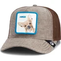 gorra-trucker-marron-perro-chihuahua-amigo-suited-friend-business-professional-the-farm-de-goorin-bros