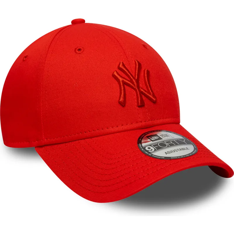 rod-justerbar-kurvad-keps-med-rod-logotyp-9forty-colour-pack-fran-new-york-yankees-mlb-av-new-era