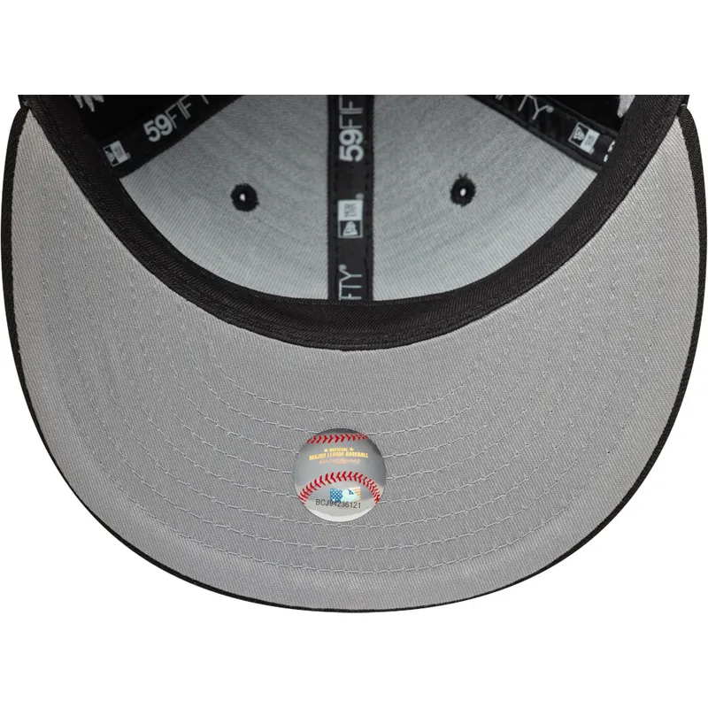 svart-platt-keps-justerad-59fifty-mythical-new-york-yankees-mlb-fran-new-era