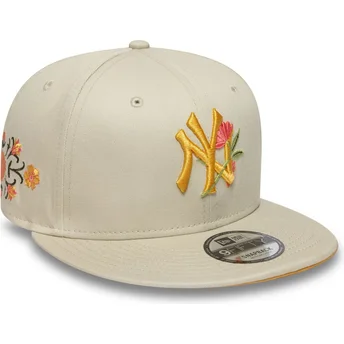 Beige platt keps snapback 9FIFTY Floral New York Yankees MLB från New Era