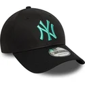 justerbar-svart-bojd-keps-med-bla-logotyp-9forty-league-essential-new-york-yankees-mlb-fran-new-era