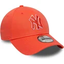 bojd-orange-justerbar-keps-med-orange-logotyp-9forty-team-outline-fran-new-york-yankees-mlb-av-new-era