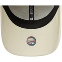 beige-bojd-justerbar-keps-med-gul-logotyp-9forty-floral-icon-fran-new-york-yankees-mlb-av-new-era