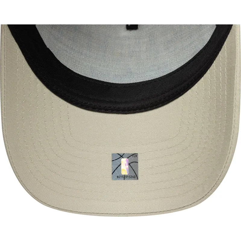 gorra-trucker-beige-och-lila-e-frame-script-los-angeles-lakers-nba-fran-new-era