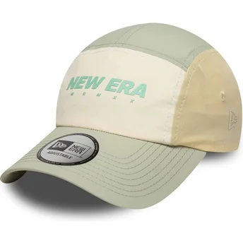 Justerbar beige och grön böjd keps Runner Tech från New Era