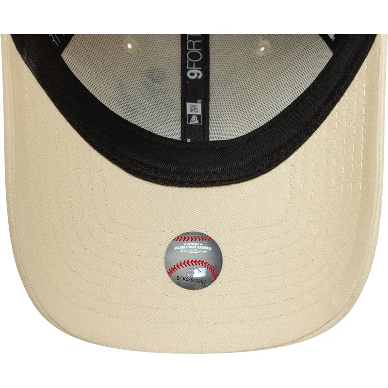 beige-justerbar-kurvad-keps-for-dam-9forty-floral-icon-fran-los-angeles-dodgers-mlb-av-new-era