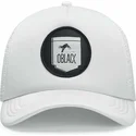 vit-classic-truckerkeps-fran-oblack