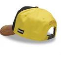 snapback-keps-med-bojd-skarm-i-svart-gult-och-brunt-pikachu-pmk6-pik-pokemon-fran-capslab