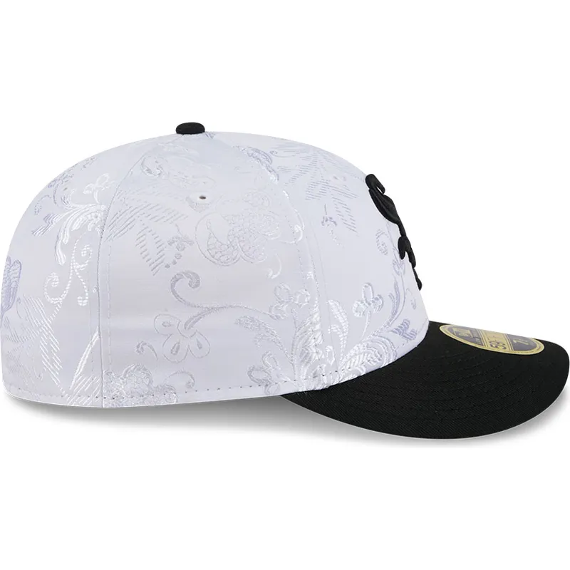 vit-och-svart-platt-keps-justerad-59fifty-day-low-profile-fran-chicago-white-sox-mlb-av-new-era