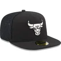 chicago-bulls-nba-59fifty-day-a-frame-svart-justerbar-flat-keps-fran-new-era