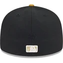 svart-och-gul-platt-keps-med-justerbar-passform-och-gyllene-59fifty-day-logotyp-fran-new-york-yankees-mlb-av-new-era