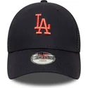 justerbar-marinbla-truckerkeps-for-barn-med-rod-logotyp-9forty-homefield-av-los-angeles-dodgers-mlb-fran-new-era