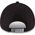 justerbar-svart-bojd-keps-for-barn-9forty-the-league-brooklyn-nets-nba-fran-new-era