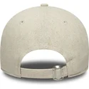 beige-justerbar-bojd-keps-9twenty-linen-new-york-yankees-mlb-fran-new-era