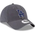 gra-justerbar-bojd-keps-med-bla-logotyp-9twenty-core-classic-los-angeles-dodgers-mlb-fran-new-era