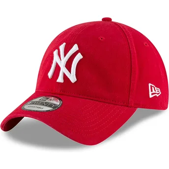 New Era New York Yankees MLB 9TWENTY Core Classic justerbar röd böjd skärm keps