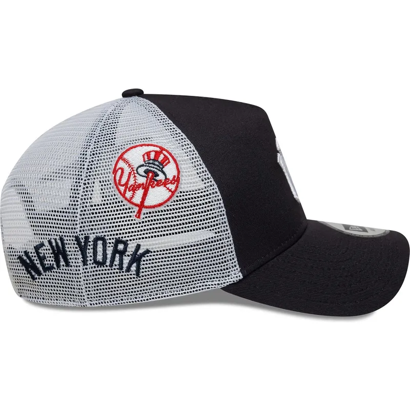 truckerkeps-marinbla-och-vit-a-frame-multi-patch-fran-new-york-yankees-mlb-av-new-era