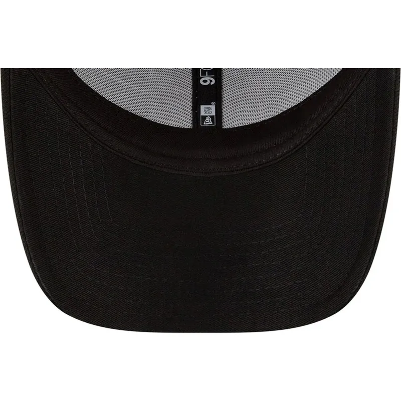 svart-justerbar-kurvad-keps-9forty-the-league-fran-sacramento-kings-nba-av-new-era