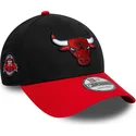 justerbar-svart-och-rod-bojd-keps-9forty-side-patch-chicago-bulls-nba-fran-new-era