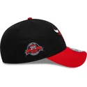 justerbar-svart-och-rod-bojd-keps-9forty-side-patch-chicago-bulls-nba-fran-new-era