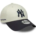 justerbar-9forty-side-script-beige-och-marinbla-bojd-keps-new-york-yankees-mlb-fran-new-era