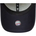 justerbar-9forty-side-script-beige-och-marinbla-bojd-keps-new-york-yankees-mlb-fran-new-era
