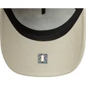 beige-bojd-keps-snapback-med-beige-logotyp-e-frame-tonal-outline-av-los-angeles-lakers-nba-fran-new-era