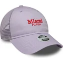 justerbar-lila-truckerkeps-for-kvinnor-9twenty-city-miami-stader-och-strander-fran-new-era
